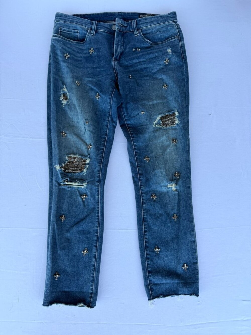 BLANKNYC Crop Girlfriend Distressed Studded Jeans Sz 28
